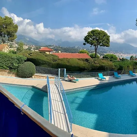 Апартаменты Le Roc Martin - Piscine - Climatisation- Vue *